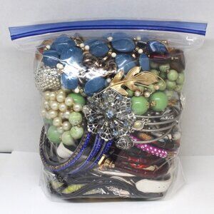 Vintage Wearable Jewelry Lot